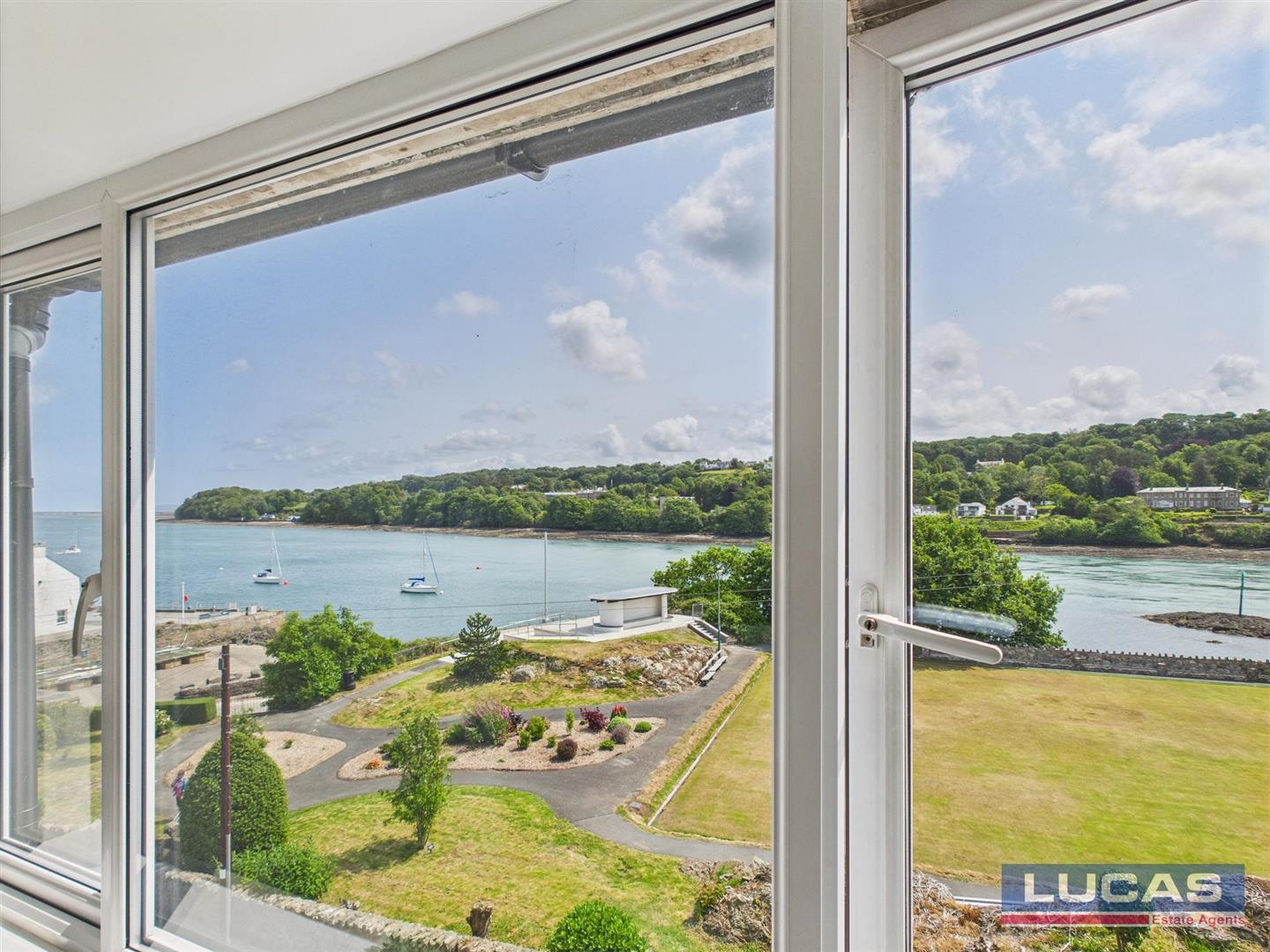 Beach Road, Menai Bridge